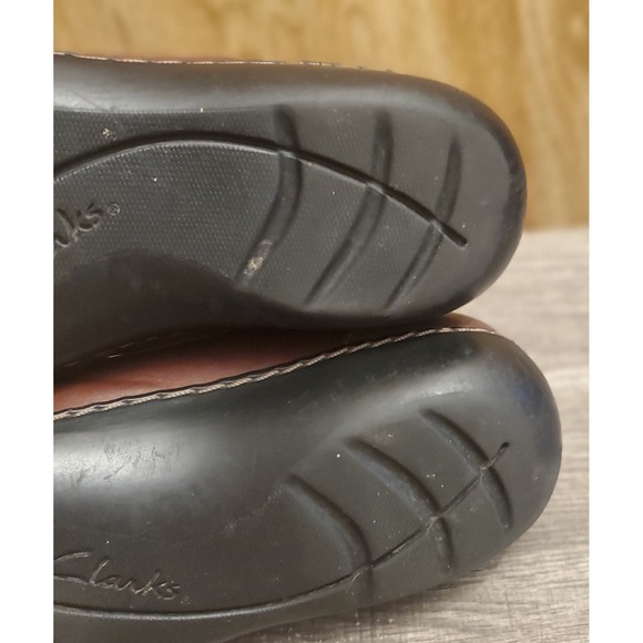 Clarks Women's Brown Leather Loafers - Picture 7 of 11